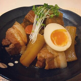 材料を切って炊飯ボタンを押すだけ！簡単角煮⭐️